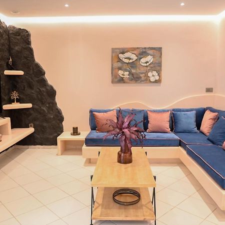 The Rock Luxury Homes Mesaria Buitenkant foto