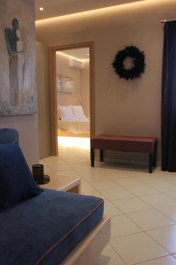 The Rock Luxury Homes Mesaria Buitenkant foto