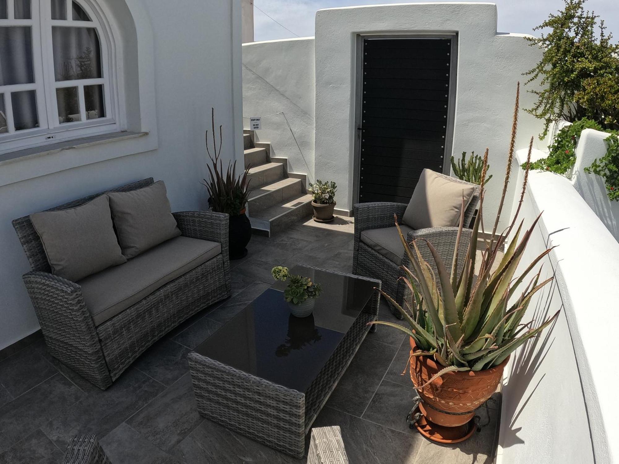 The Rock Luxury Homes Mesaria Buitenkant foto